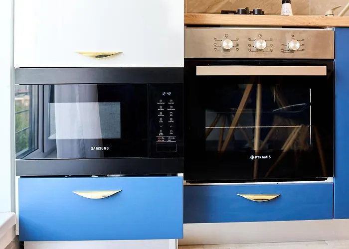 Marine Vibes - Pool & *