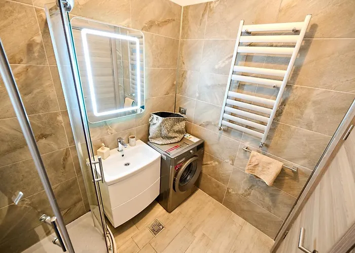 Marine Vibes - Pool & * Navodari