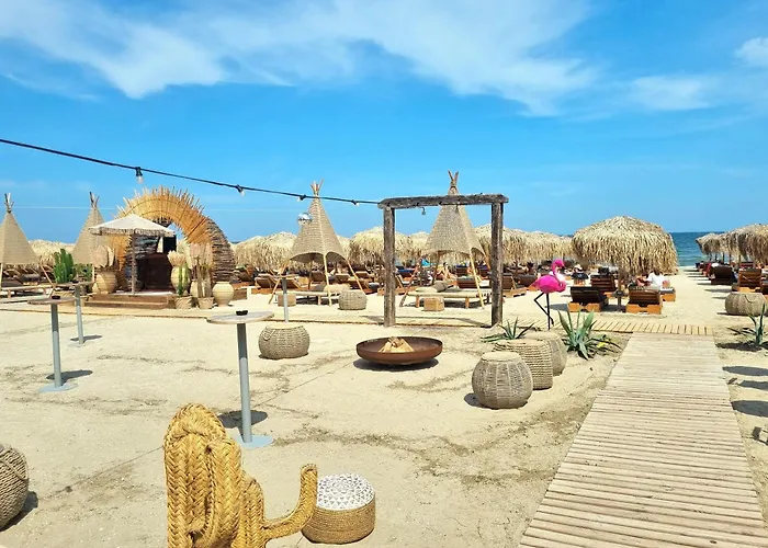 公寓 Marine Vibes - Pool & *