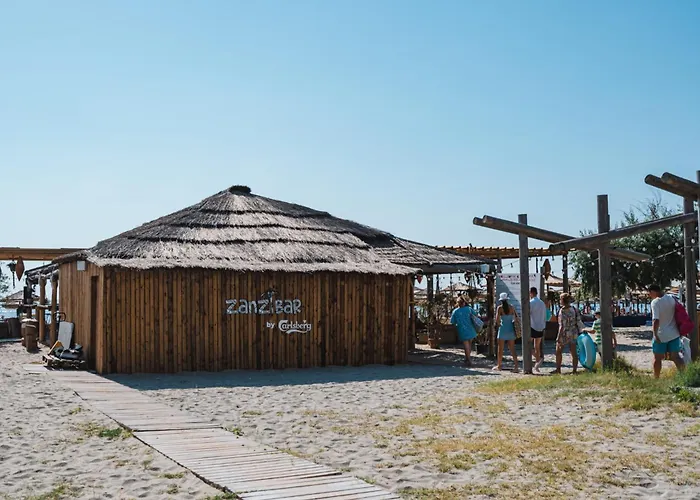 Marine Vibes - Pool & Daire