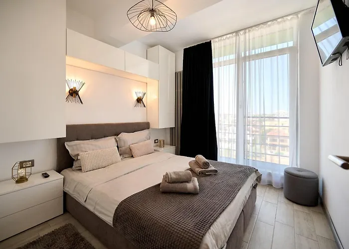 Marine Vibes - Pool & * 那沃达利