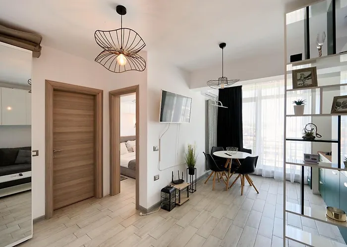 Marine Vibes - Pool & Daire Navodari