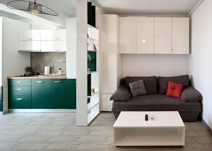 Marine Vibes - Pool & *