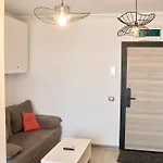 Apartment Marine Vibes - Pool &