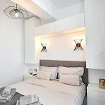 Marine Vibes - Pool & Apartment