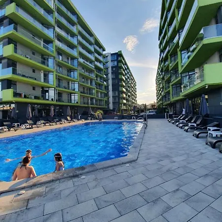 Apartment Marine Vibes - Pool & Spa Beach Resort