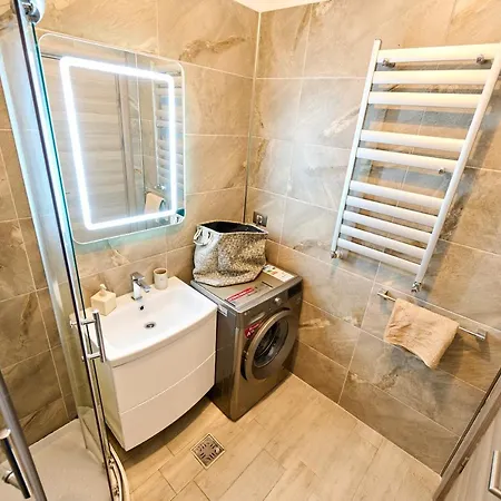 Marine Vibes - Pool & Spa Beach Resort * Navodari