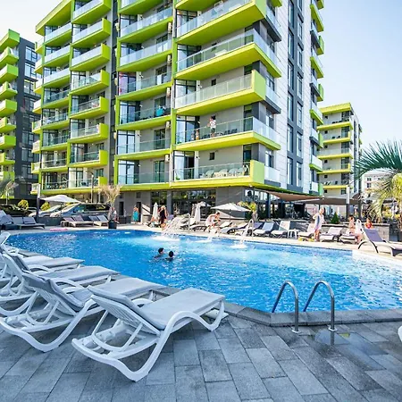 Marine Vibes - Pool & Spa Beach Resort * Navodari