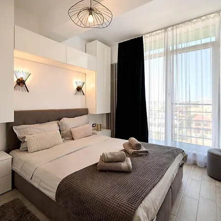 Marine Vibes - Pool & Spa Beach Resort * Navodari