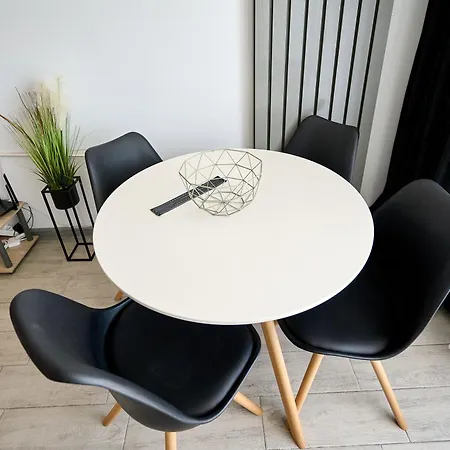 Marine Vibes - Pool & Appartement