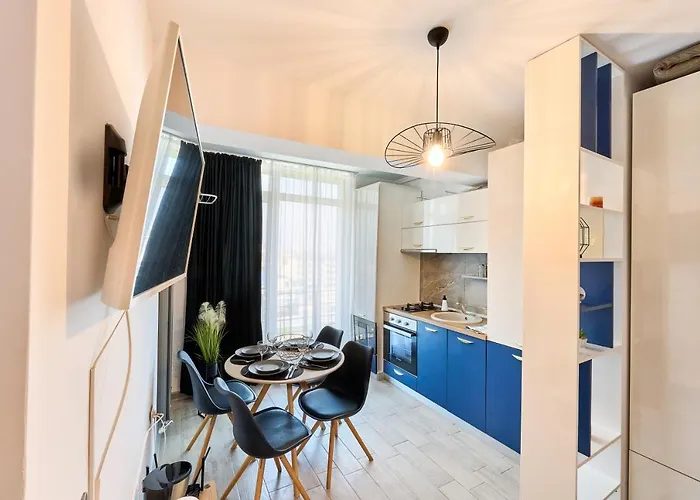 Marine Vibes - Pool & Năvodari