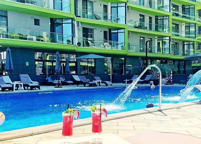 Marine Vibes - Pool & * Năvodari