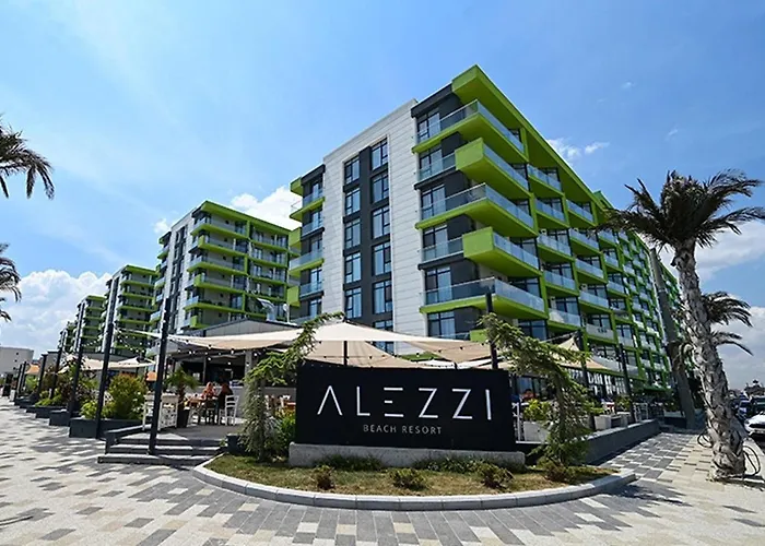 Marine Vibes - Pool & 아파트 *